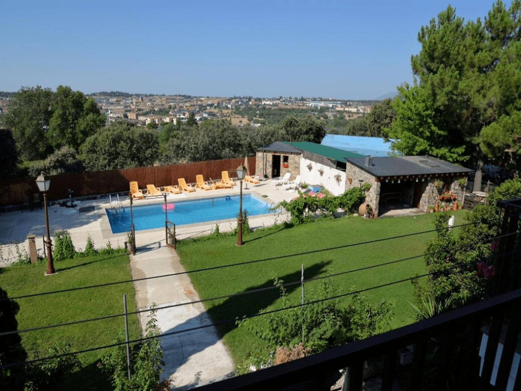 Rural With And Common Areas Ferienhaus Galapagar